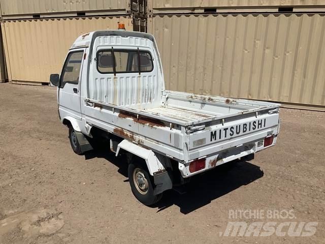Mitsubishi  Užitkové stroje