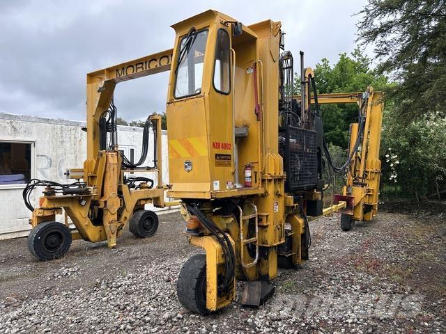 Mobicon MS3340 Kontejnerové manipulátory