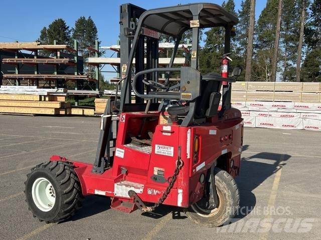 Moffett M5500 Závěsné vysokozdvižné vozíky