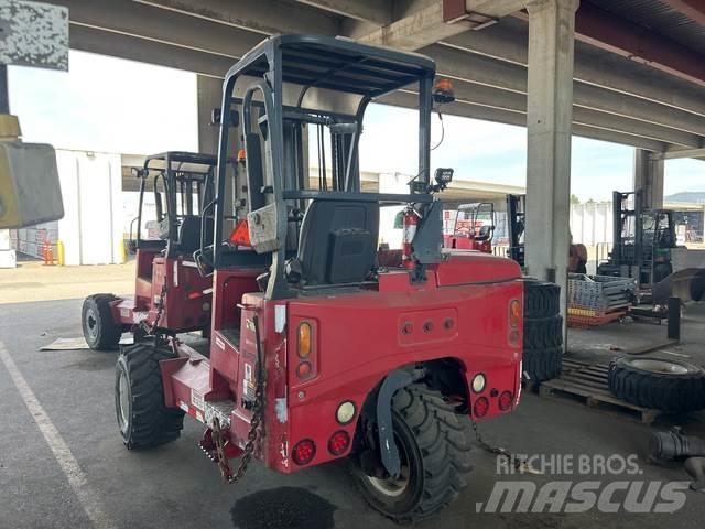Moffett M55P Závěsné vysokozdvižné vozíky