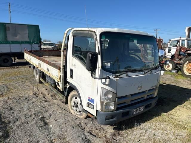 Nissan Atlas Valníky/Sklápěcí bočnice
