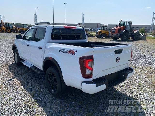Nissan Navara Další