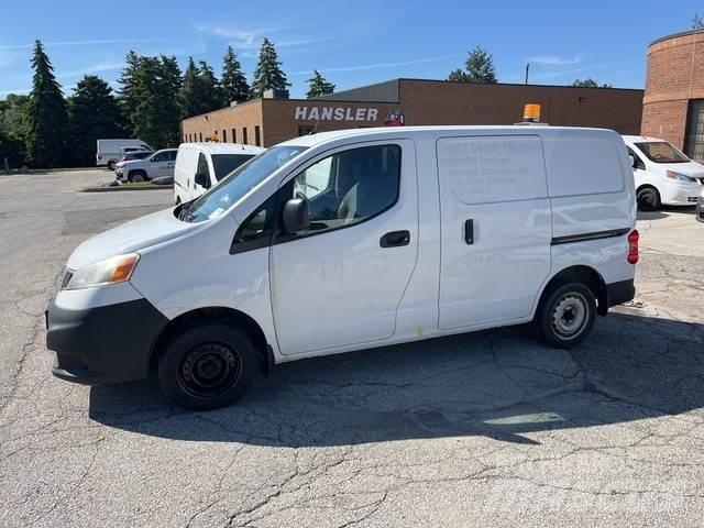 Nissan NV200 Dodávky