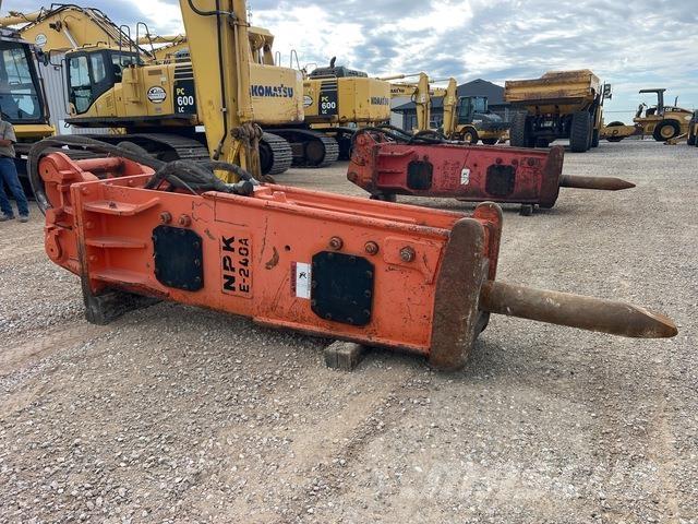 NPK E240A Bourací kladiva / Sbíječky