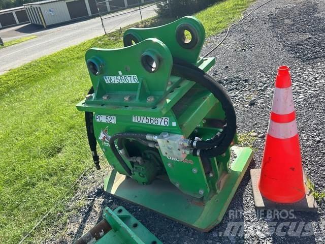 Okada OAC400 Kompaktory
