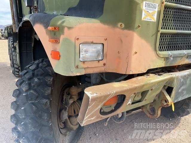 Oshkosh  Skříňová nástavba