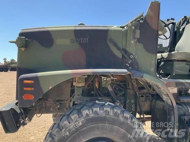 Oshkosh AMK23A1 Skříňová nástavba