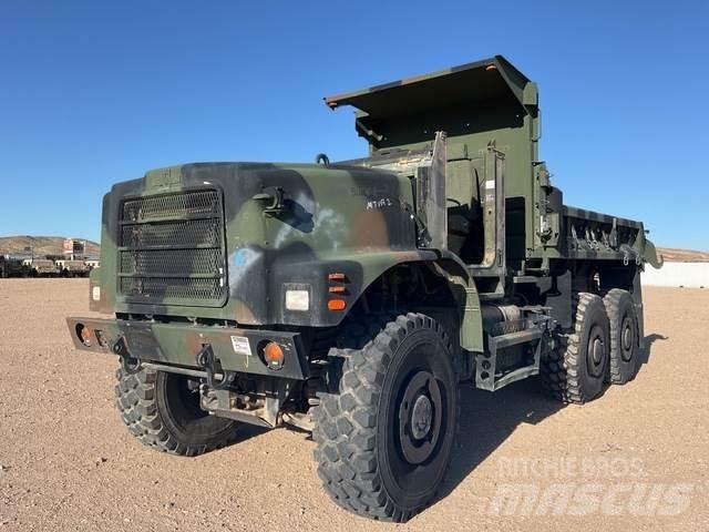 Oshkosh AMK29A1 Sklápěče