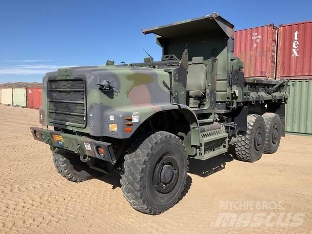 Oshkosh AMK29A1 Sklápěče