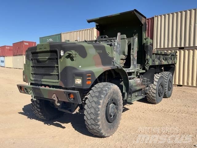 Oshkosh AMK29A1 Sklápěče