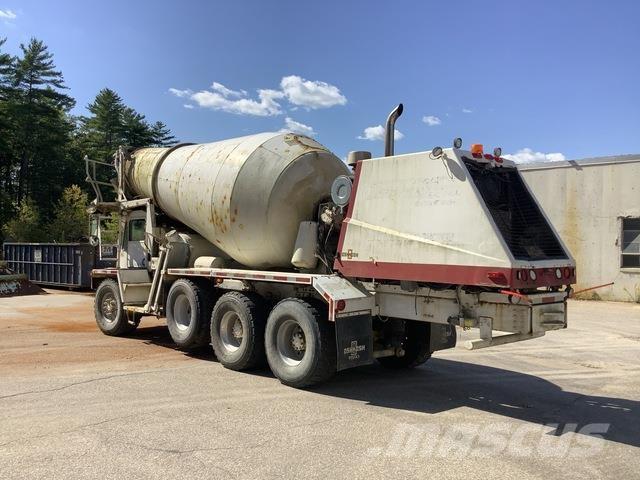 Oshkosh S2204 Další