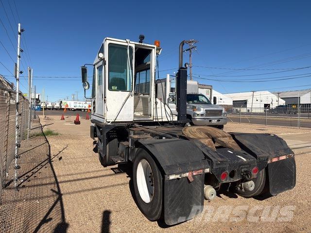 Ottawa C30 Terminálový tahač