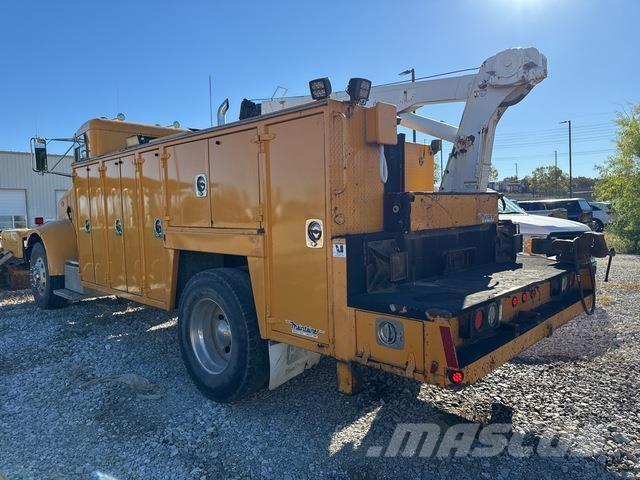 Peterbilt 330 Komunální / Multi-užitková vozidla