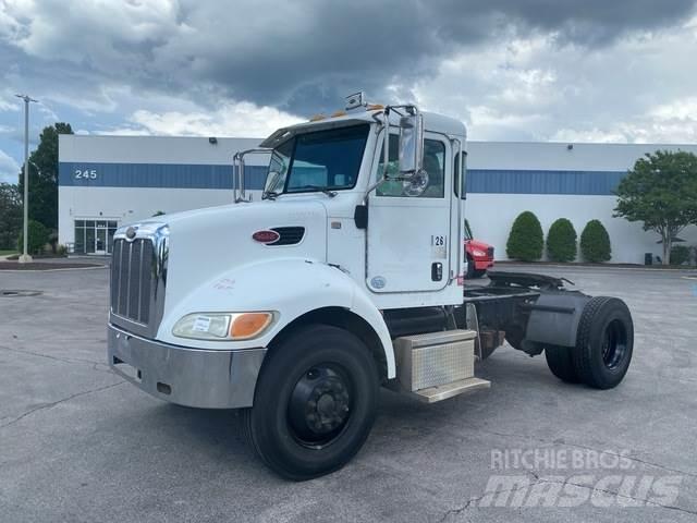 Peterbilt 337 Tahače