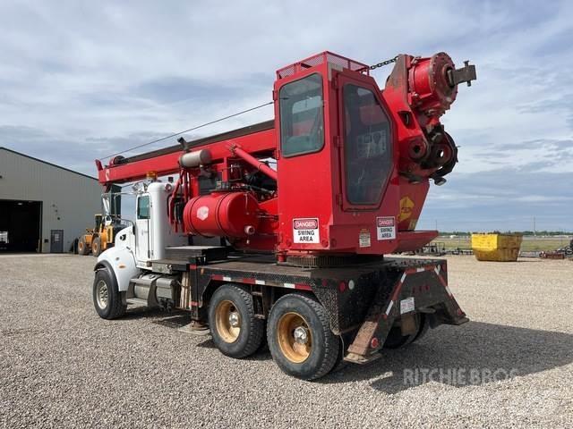 Peterbilt 340 Mobilní vrtná souprava