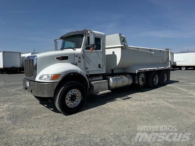 Peterbilt 348 Sklápěče