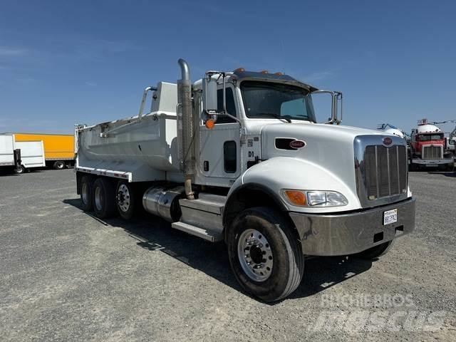 Peterbilt 348 Sklápěče