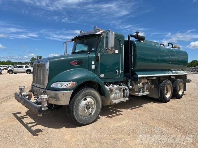 Peterbilt 348 Cisterny na vodu