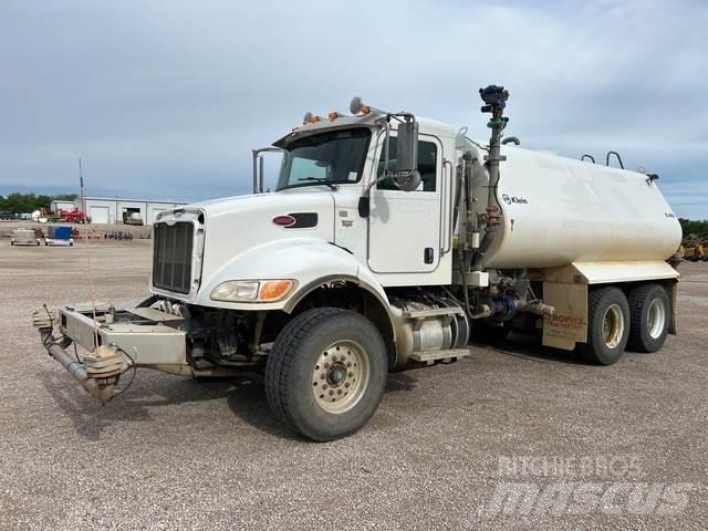 Peterbilt 348 Cisterny na vodu