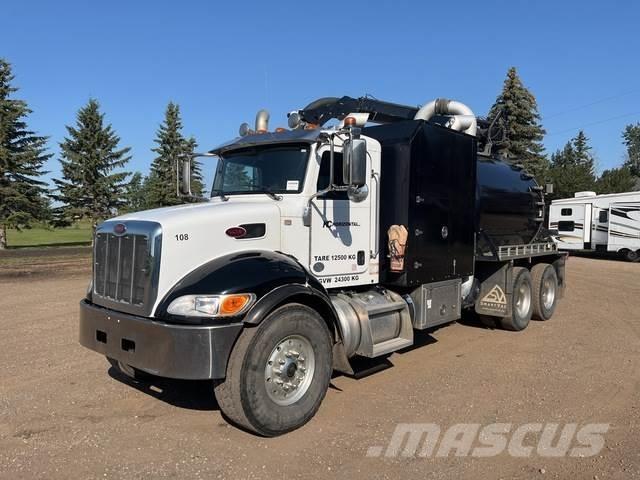 Peterbilt 348 Pásová rýpadla