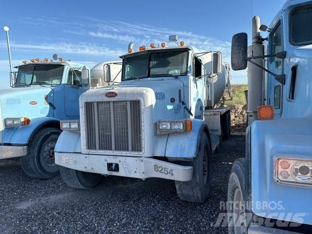Peterbilt 357 Další