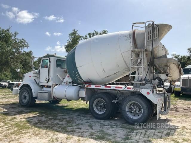 Peterbilt 357 Další