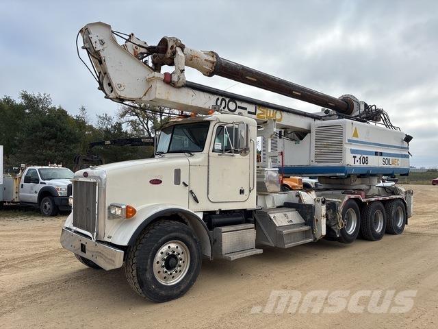 Peterbilt 357 Mobilní vrtná souprava