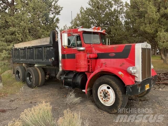 Peterbilt 358M Sklápěče