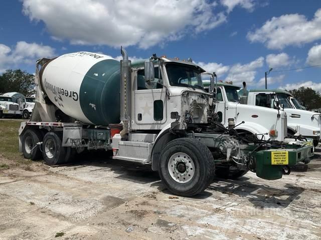 Peterbilt 365 Další