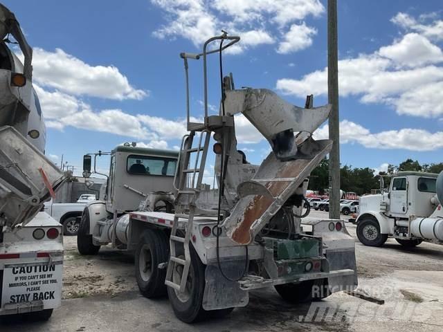 Peterbilt 365 Další