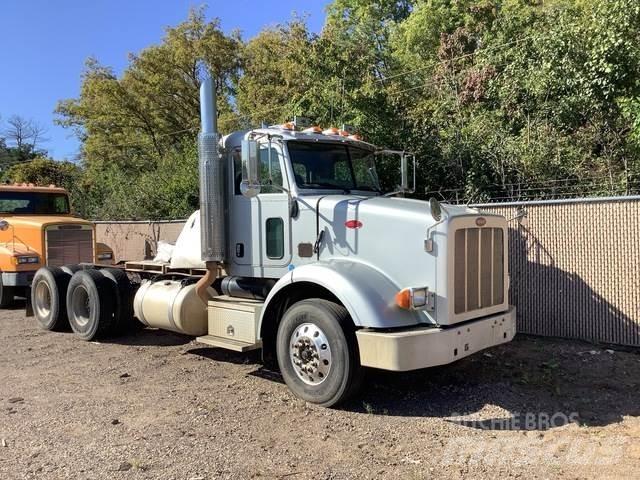 Peterbilt 365 Kabiny a interiér