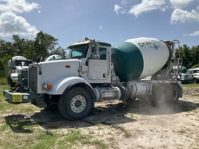 Peterbilt 365 Další