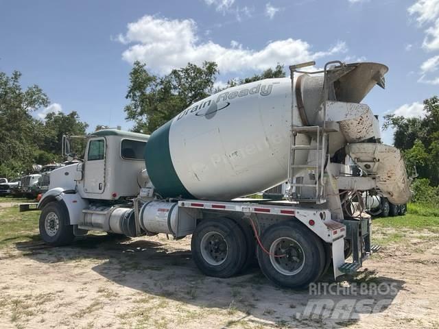 Peterbilt 365 Další