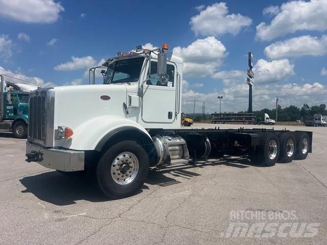 Peterbilt 365 Kabiny a interiér
