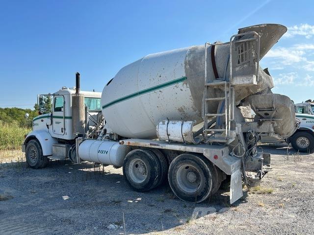 Peterbilt 365 Další
