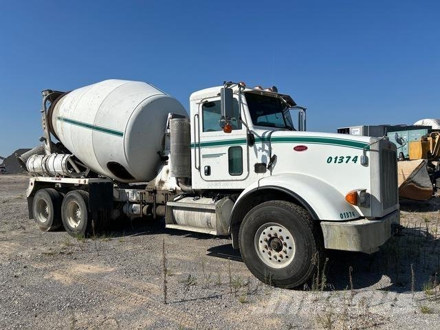 Peterbilt 365 Další