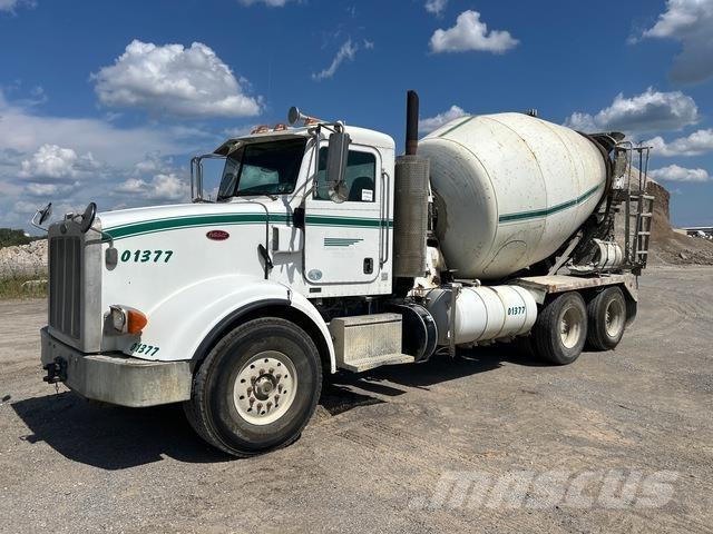 Peterbilt 365 Další