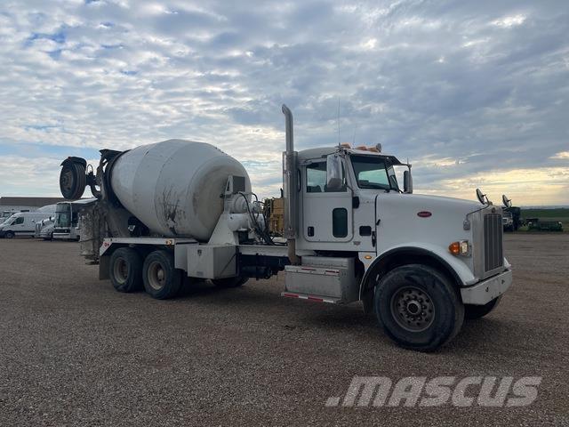 Peterbilt 365 Další