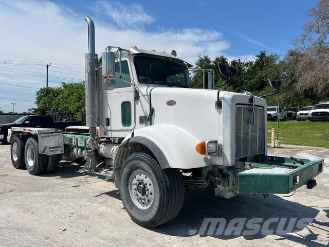 Peterbilt 365 Kabiny a interiér