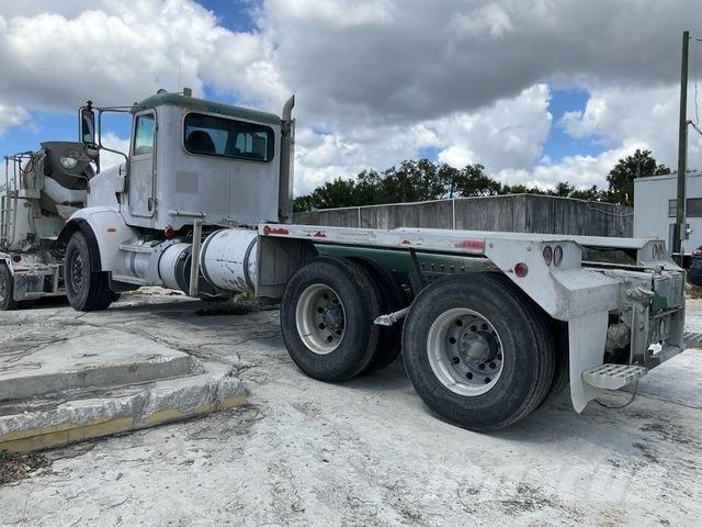 Peterbilt 365 Kabiny a interiér