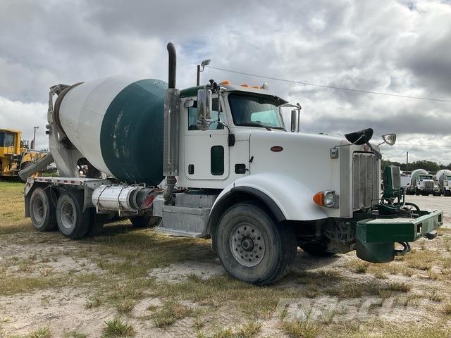 Peterbilt 365 Další