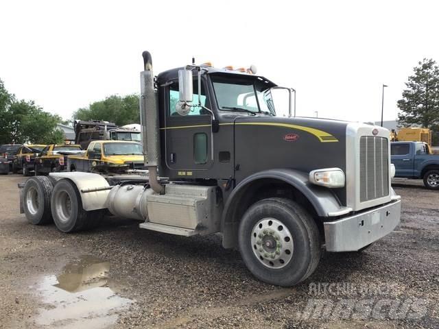 Peterbilt 367 Tahače