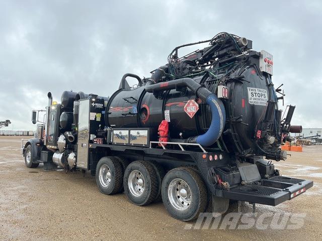Peterbilt 367 Pásová rýpadla