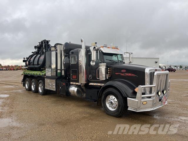 Peterbilt 367 Pásová rýpadla