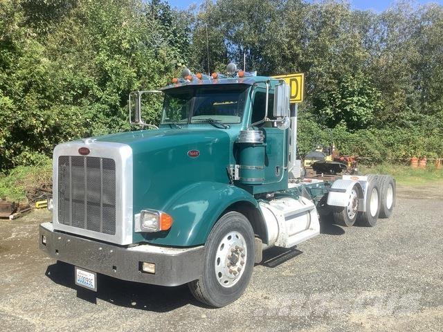Peterbilt 367 Tahače