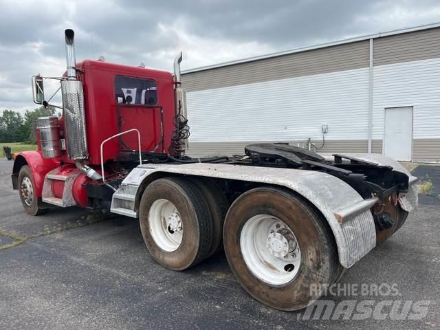 Peterbilt 379 Tahače