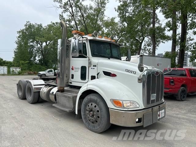 Peterbilt 384 Tahače
