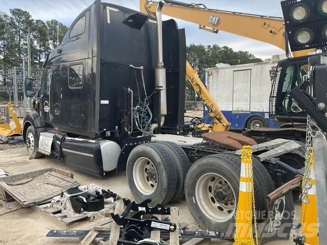 Peterbilt 387 Tahače
