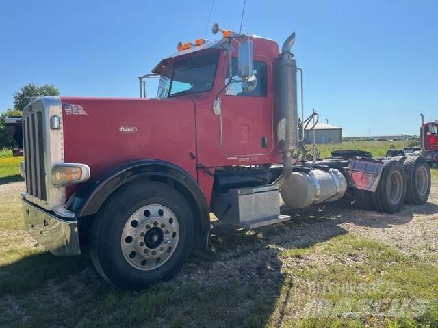 Peterbilt 388 Tahače