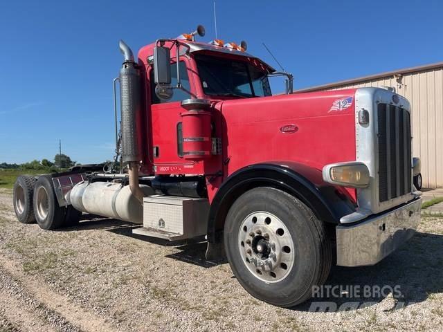 Peterbilt 388 Tahače